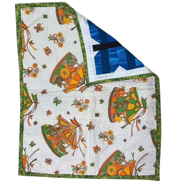 Handmade Vintage-Style Crib Quilt Reversible 70s‎ Retro Print Abstract Art 37x30 - Picture 2 of 6